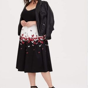 Torrid Minnie Mouse Skirt Sizes 26